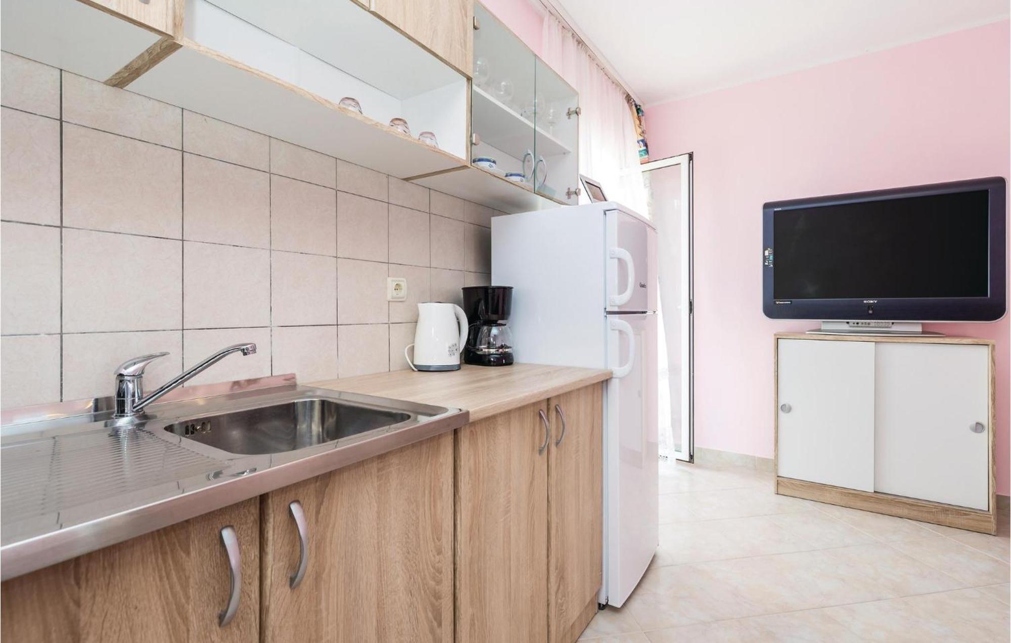 Gorgeous Apartment In Matulji With Kitchen Экстерьер фото