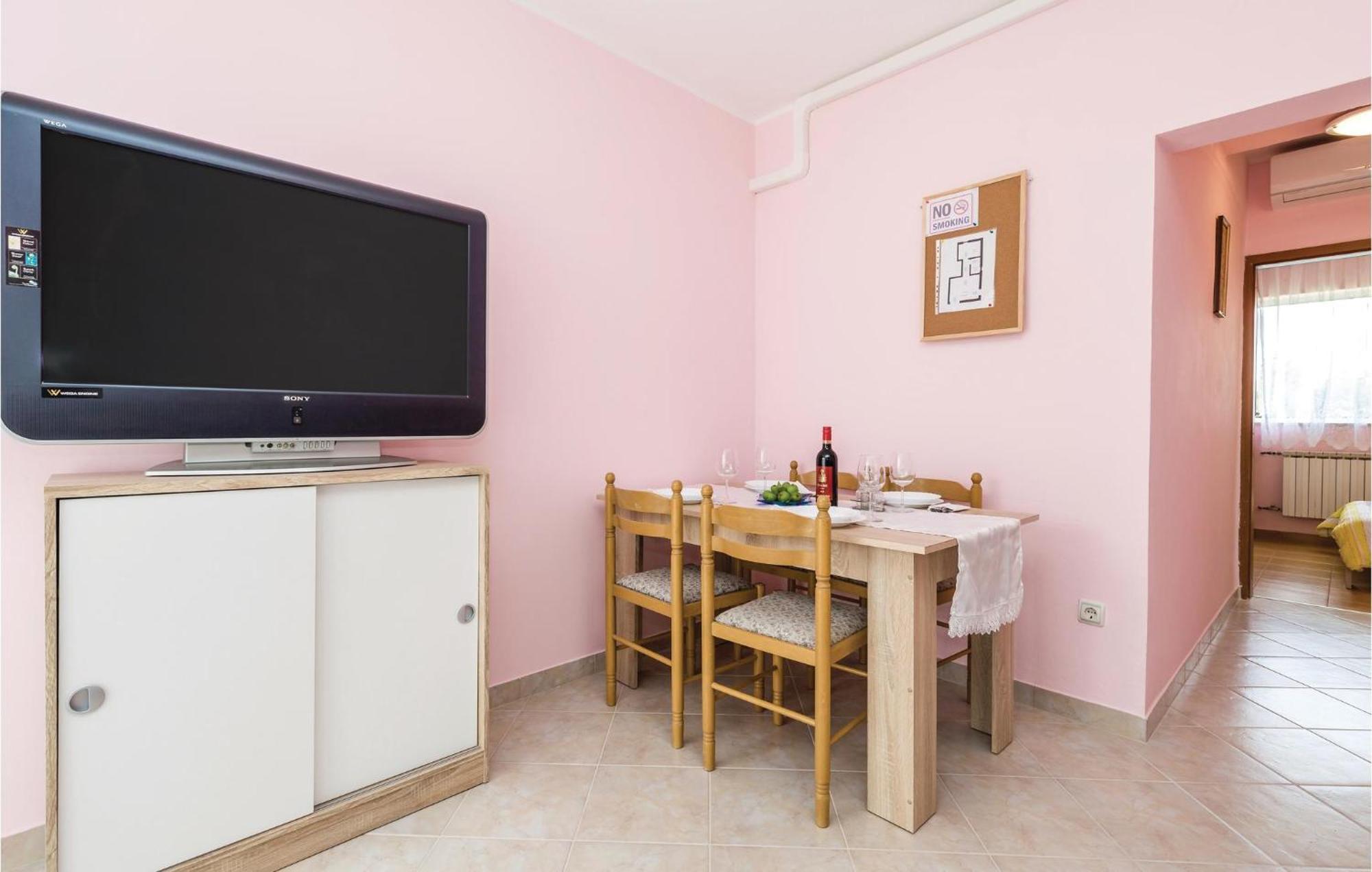 Gorgeous Apartment In Matulji With Kitchen Экстерьер фото